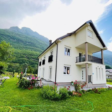 A Breath Of Fresh Air Bed & Breakfast Gusinje Exterior photo