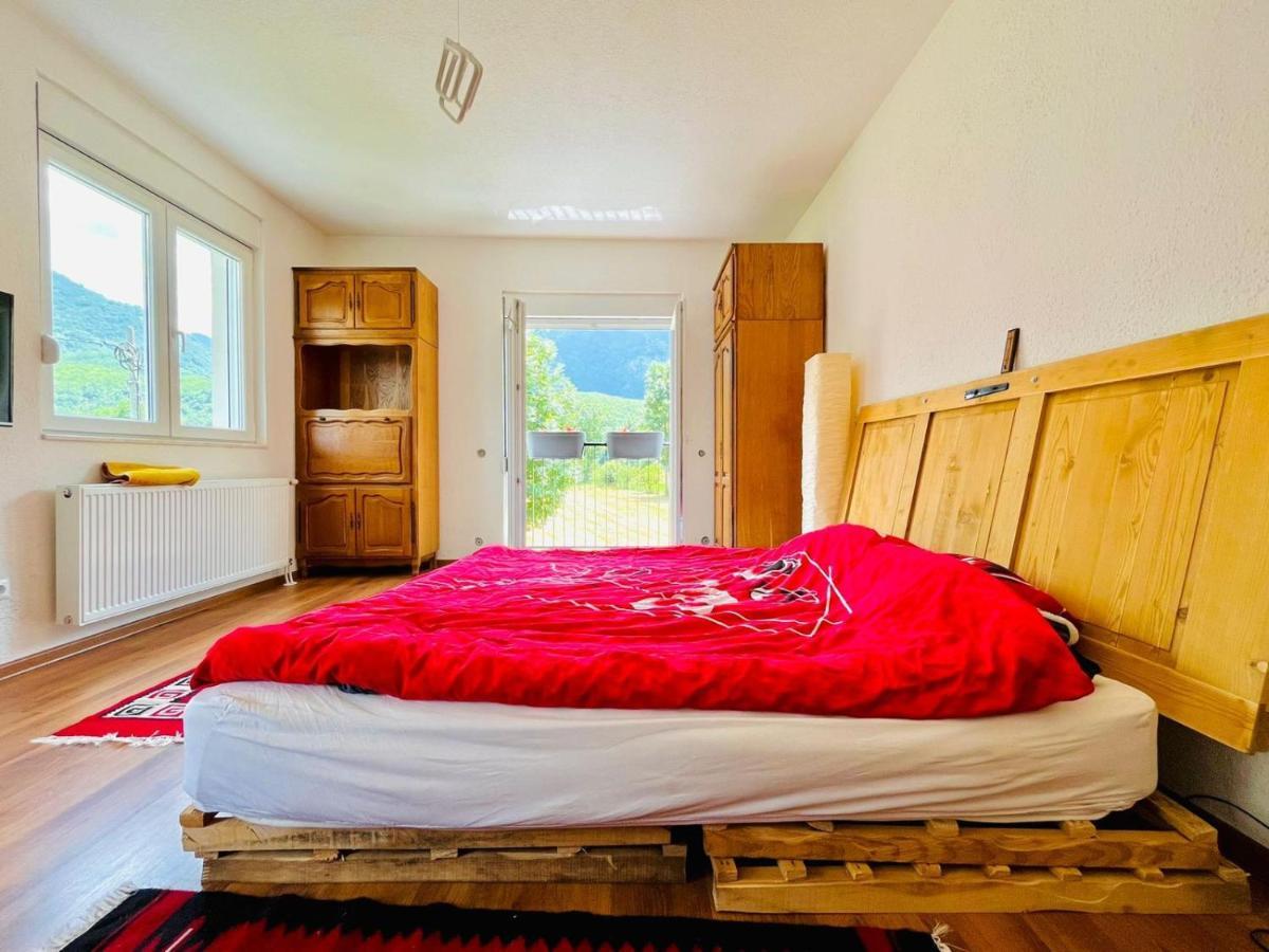 A Breath Of Fresh Air Bed & Breakfast Gusinje Exterior photo