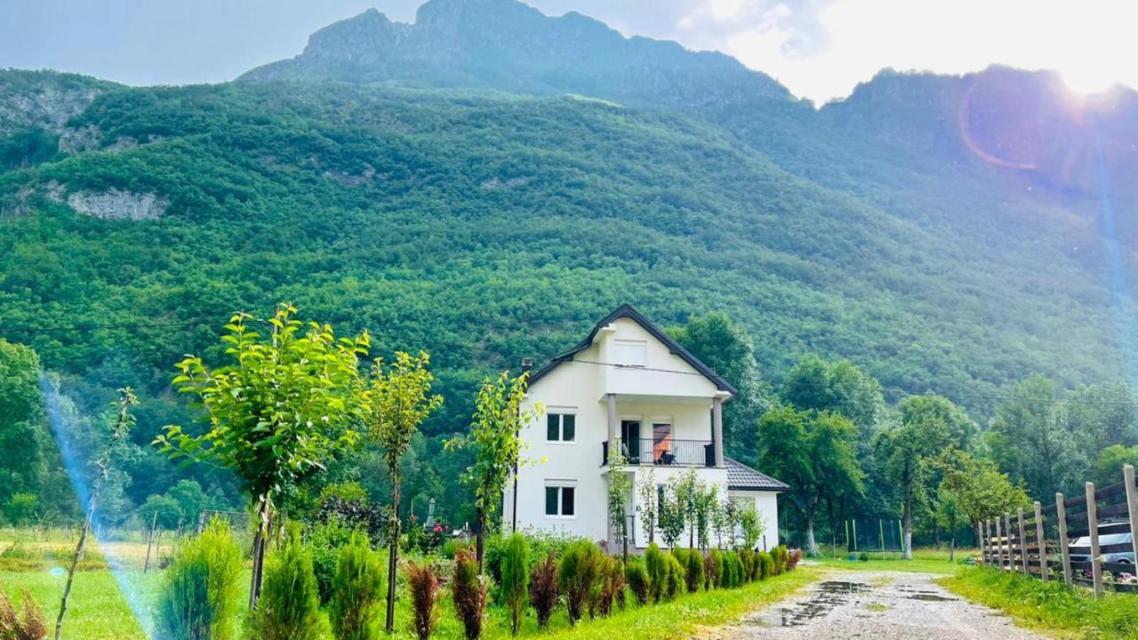 A Breath Of Fresh Air Bed & Breakfast Gusinje Exterior photo